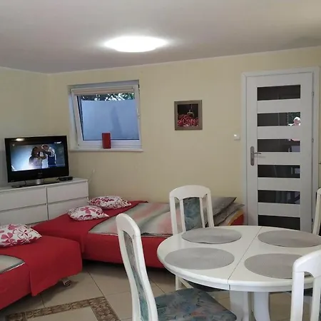 דירה Junona Nad Morzem, W Domu Z Ogrodem, Obok Stegna I Jantar