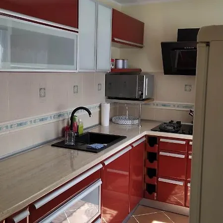 Apartmán Junona Nad Morzem, W Domu Z Ogrodem, Obok Stegna I Jantar