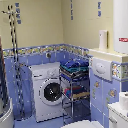 Apartmán Junona Nad Morzem, W Domu Z Ogrodem, Obok Stegna I Jantar Junoszyno