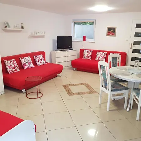 דירה Junona Nad Morzem, W Domu Z Ogrodem, Obok Stegna I Jantar