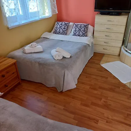 Junona Nad Morzem, W Domu Z Ogrodem, Obok Stegna I Jantar Apartmán *