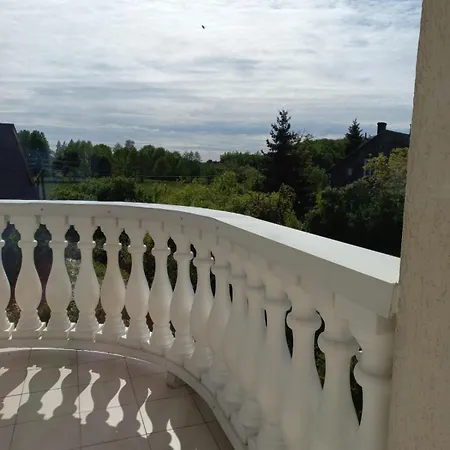 Apartmán Junona Nad Morzem, W Domu Z Ogrodem, Obok Stegna I Jantar