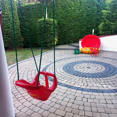 Apartmán Junona Nad Morzem, W Domu Z Ogrodem, Obok Stegna I Jantar *